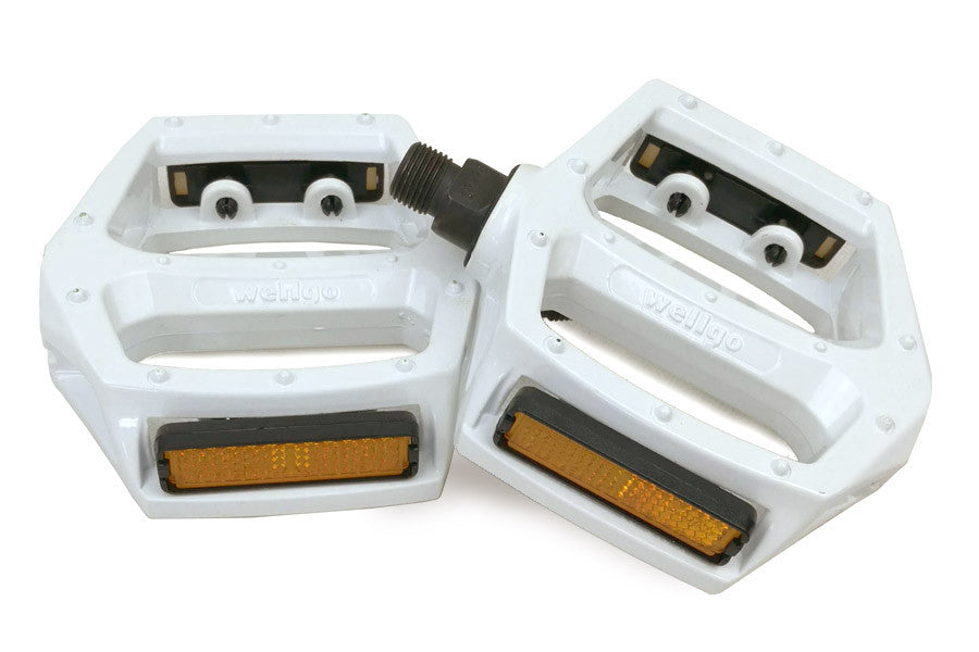 Wellgo Pedals Platform 9/16" White Pairs