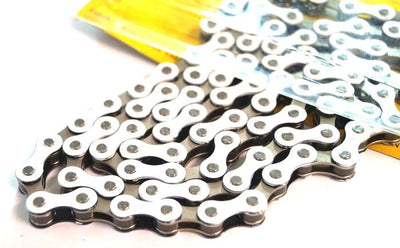 Yaban 1/2" x 1/8" x 112 Link White & Nickel Chain