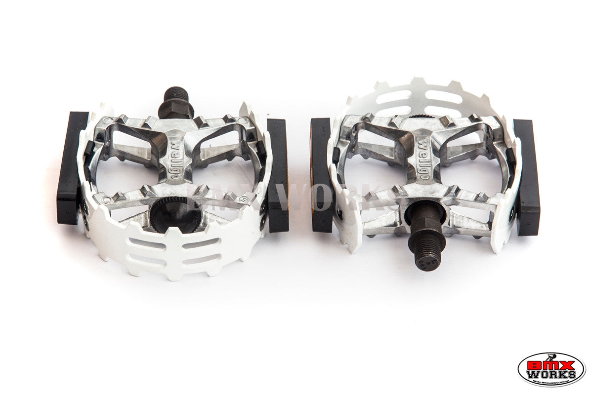 Pedals 9/16" Wellgo XC-II Style Bear Claw White Pair