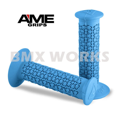 AME Grips Round Baby Blue Pair