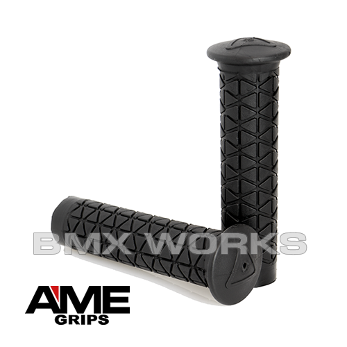 AME Freestyle Tri Grips - Black Pair