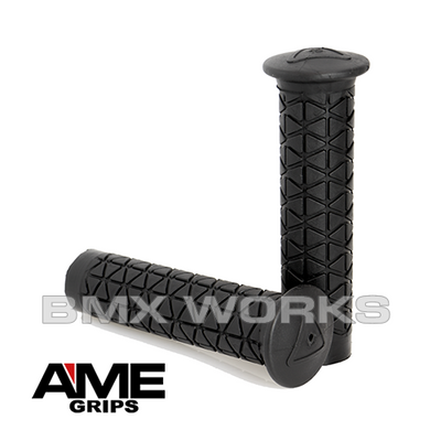 AME Freestyle Tri Grips - Black Pair