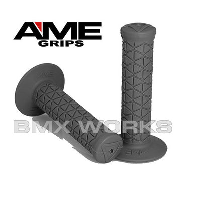 AME Tri Grips Grey Pair